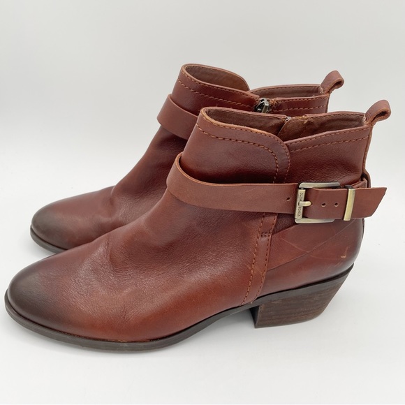 Vince Camuto Peamer Leather Ankle Boots 